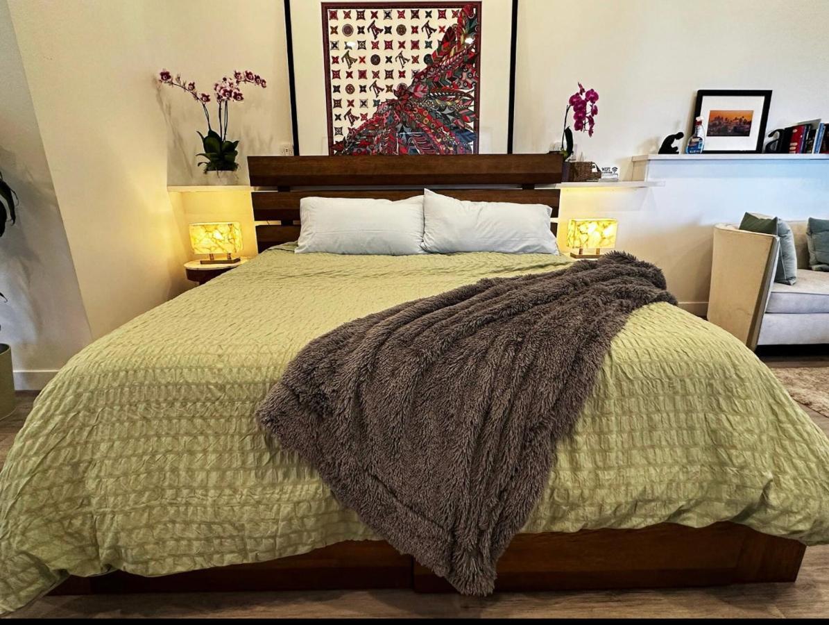 Stunning View Hollywood Hills Guest House 로스앤젤레스 외부 사진