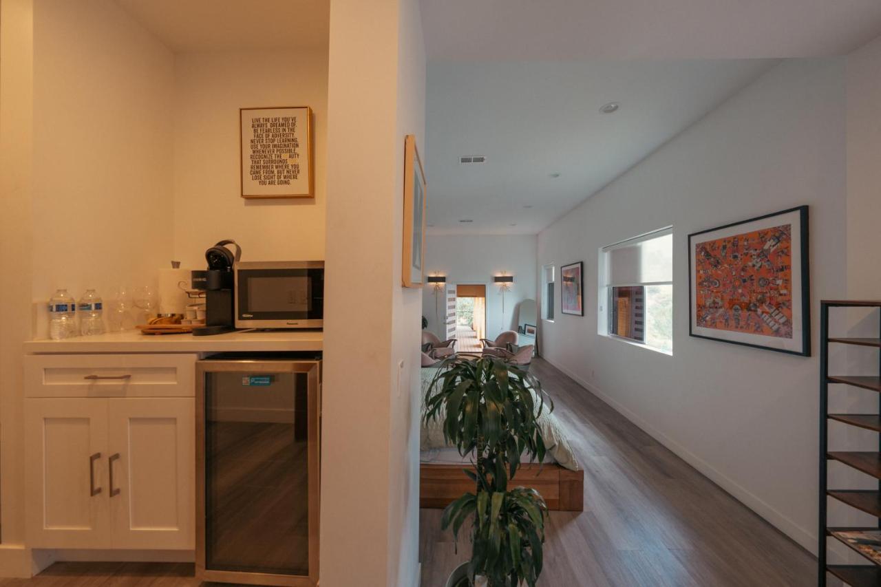 Stunning View Hollywood Hills Guest House 로스앤젤레스 외부 사진